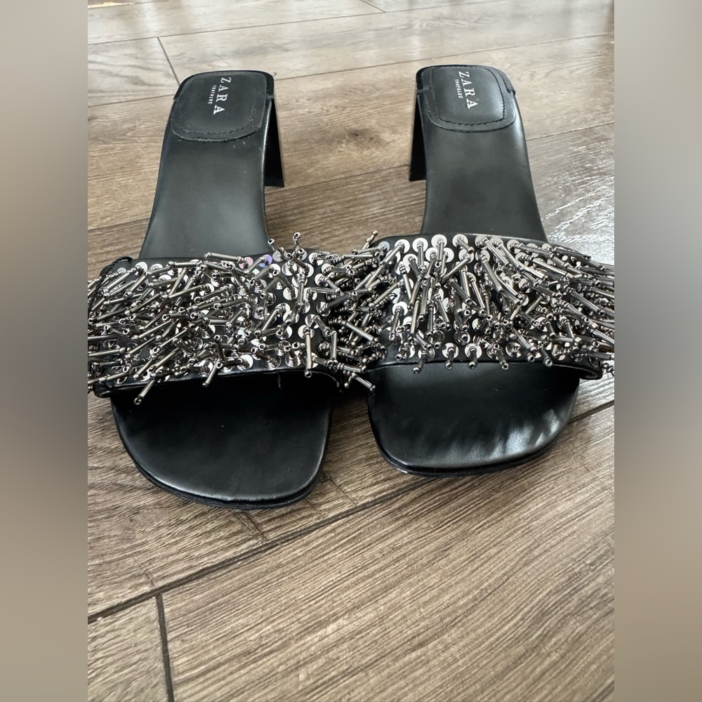 Zara NWOT Black Sandals with Metallic Fringe,Size 38(7.5) - Picture 13 of 13